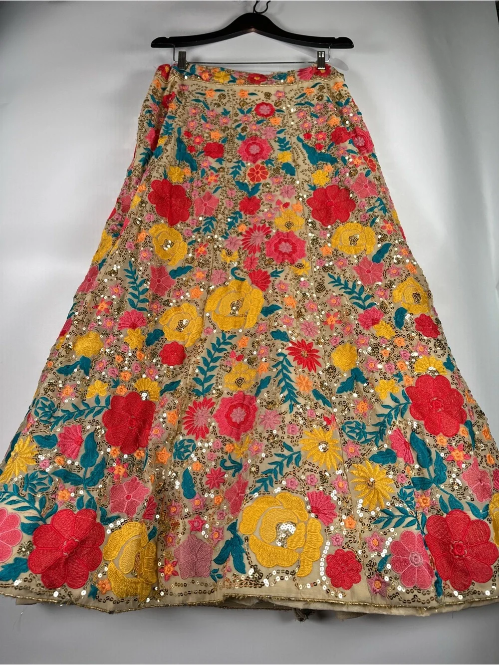 Lehenga Maxi Skirt Floral Embroidered Sequin Beige Multi Adjustable Tie Up Waist - Picture 2 of 13